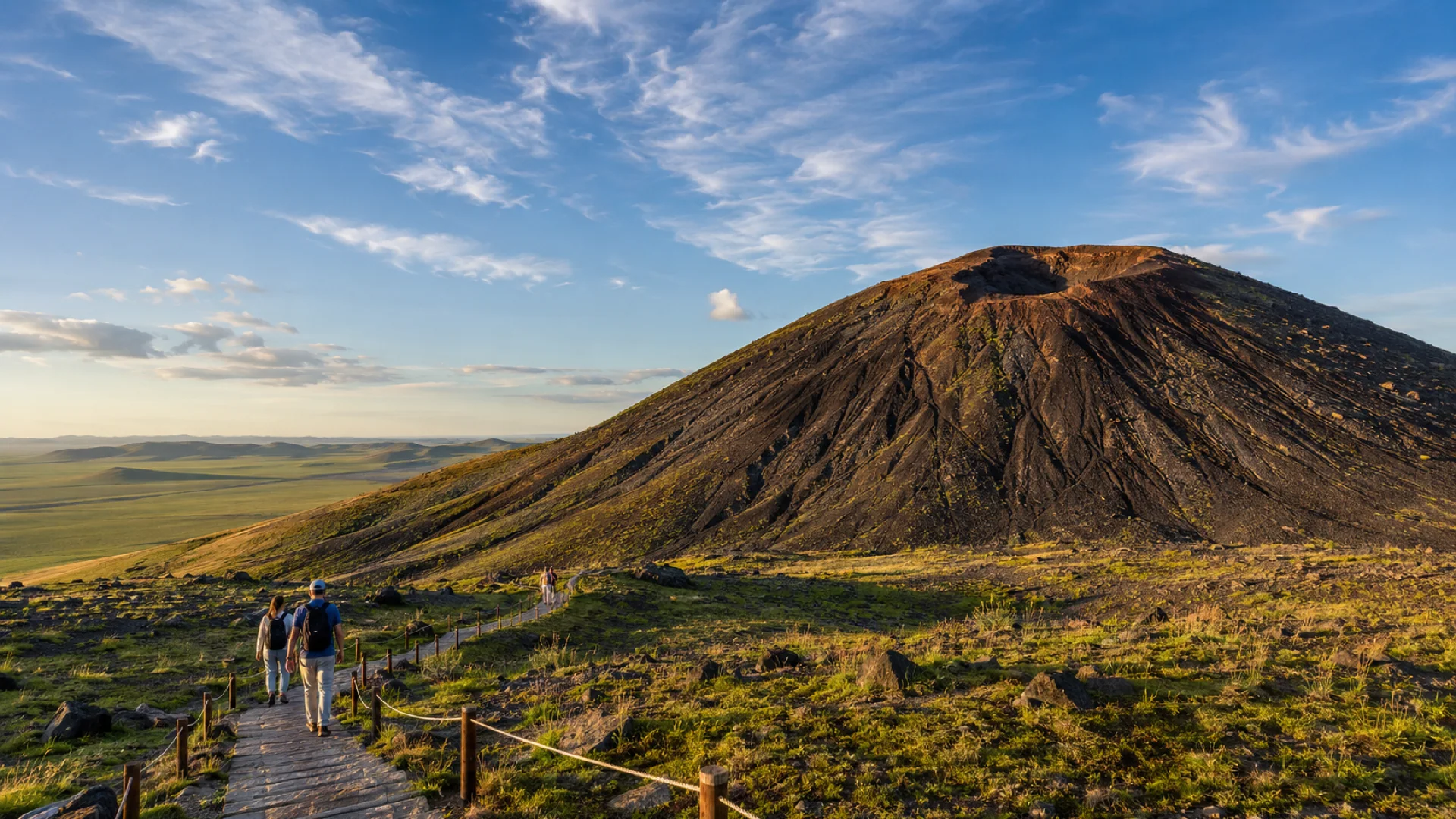 Private Day Tour from Hohhot – Huitengxilae Grassland + Wulanhadahua Volcano | Multilingual Guides – Product Images