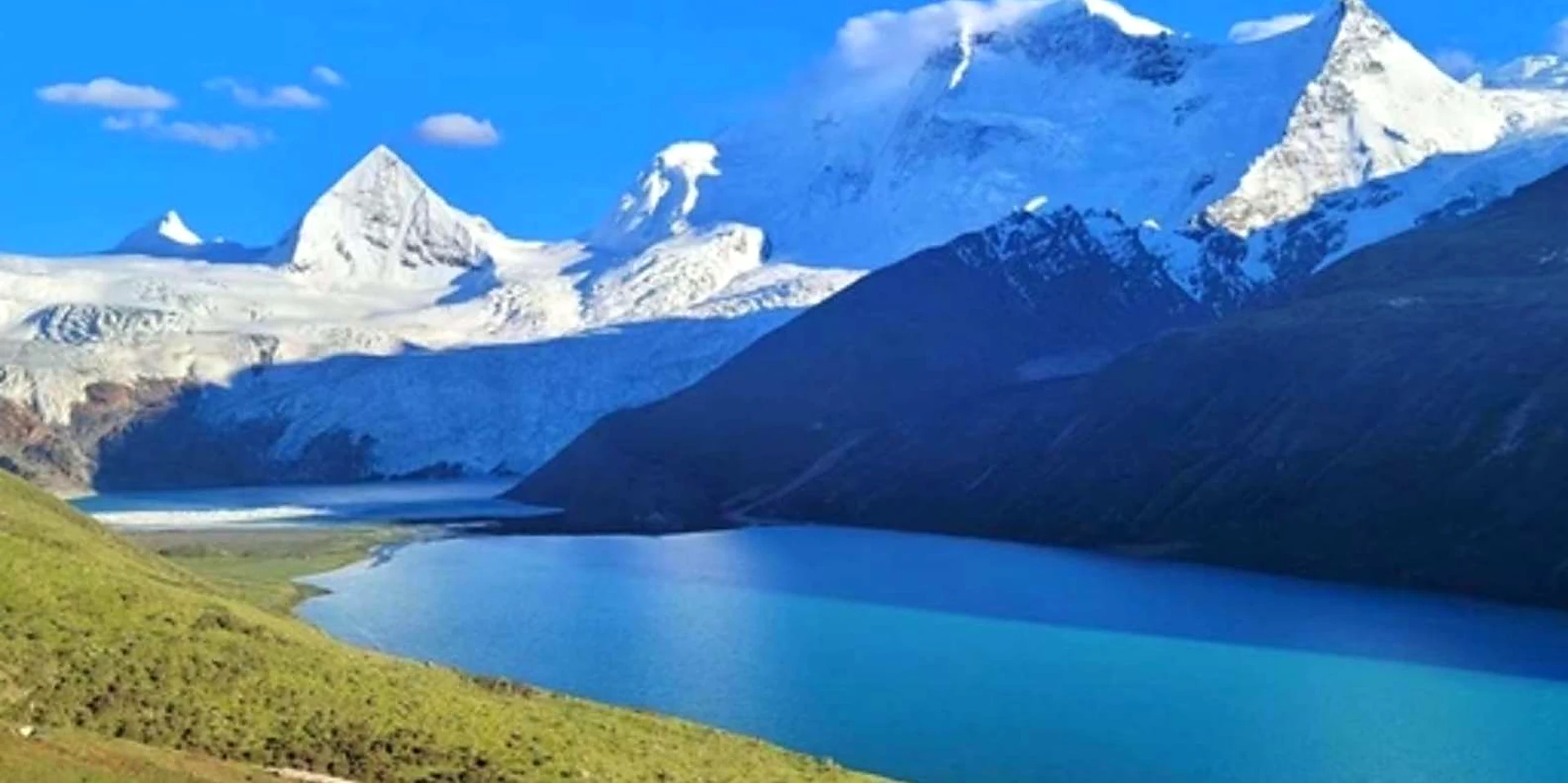 Lijiang: 6-Day Jade Dragon Snow Mountain and Shangri-La Tour