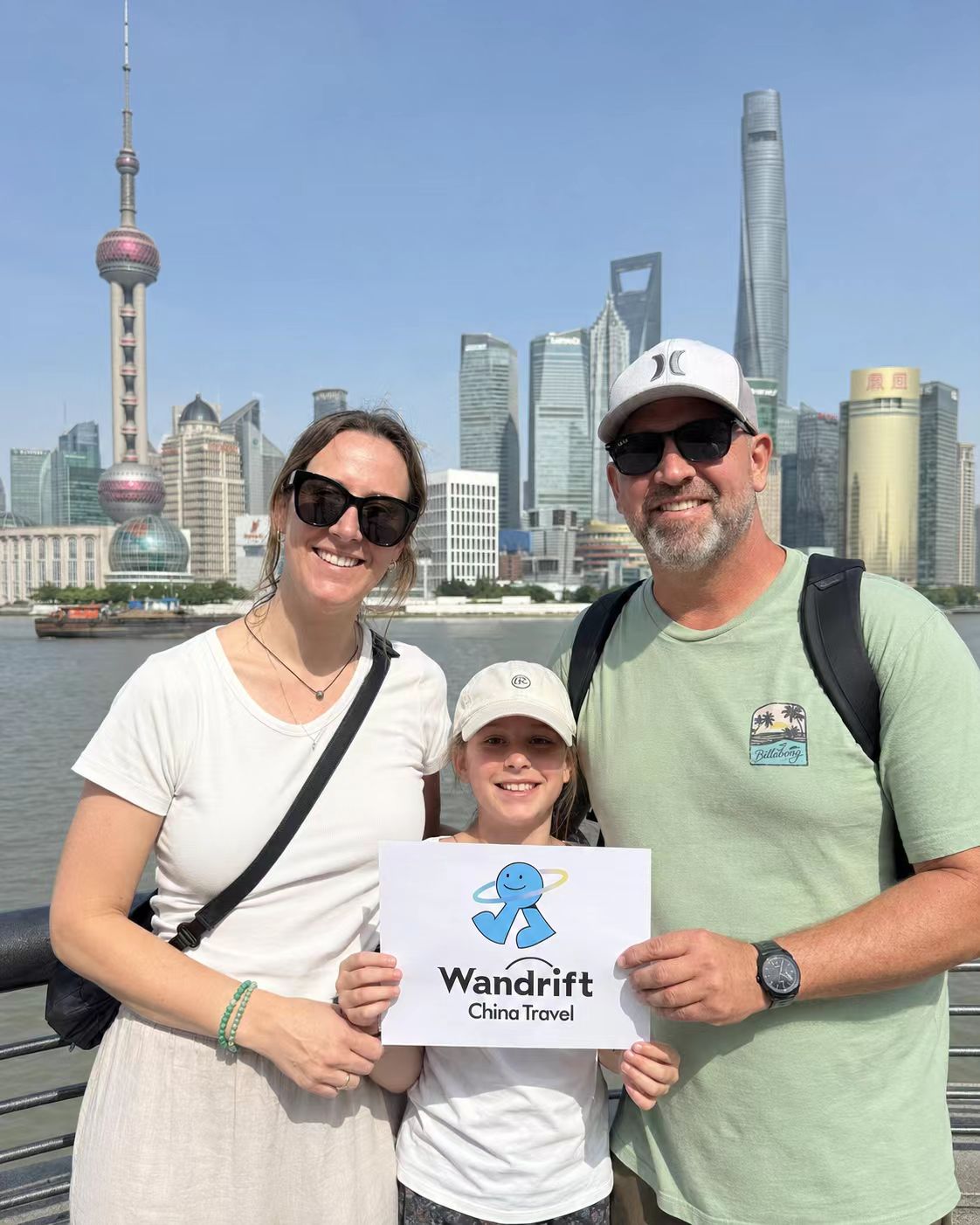 Wandrift China Guests on the Shanghai Bund Family Trip